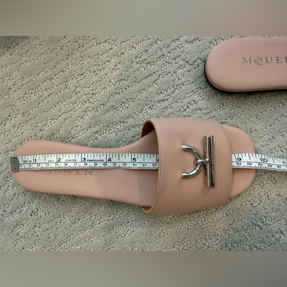 Alexander McQueen T Bar leather slide sandals 37 $790 new in box blush silver - Picture 9 of 9